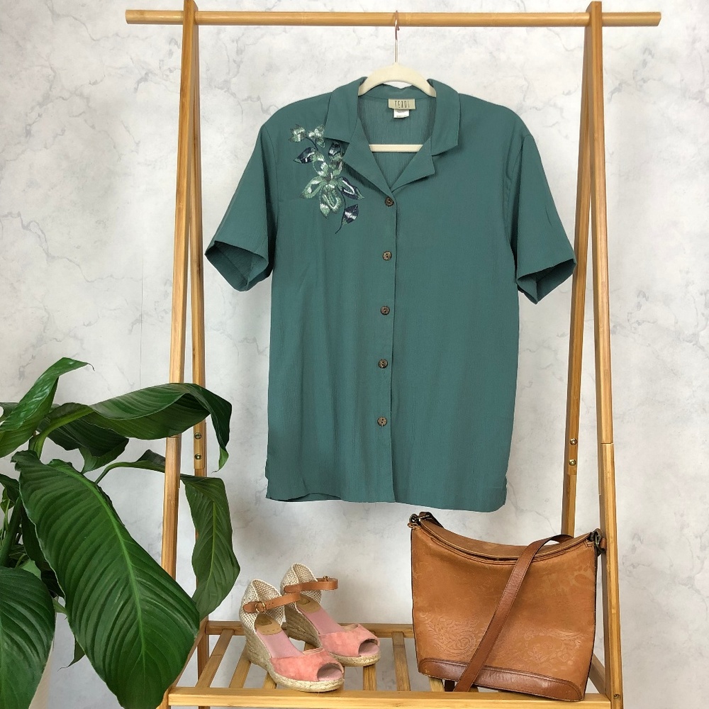 Vintage 90s Embroidered Gauze Button Up Top